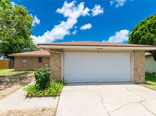 1705 Mermaid Dr, Corpus Christi, TX 78412