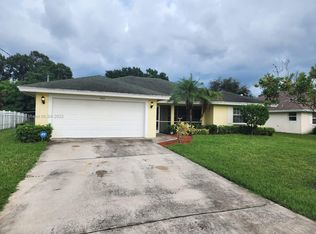 5406 Hickory Dr, Fort Pierce, FL 34982