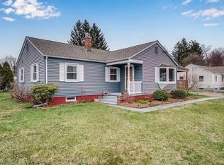 84 Clydesdale Ln, Springfield, MA 01129