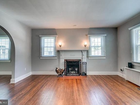 3rd image of 1213 Seacobeck St