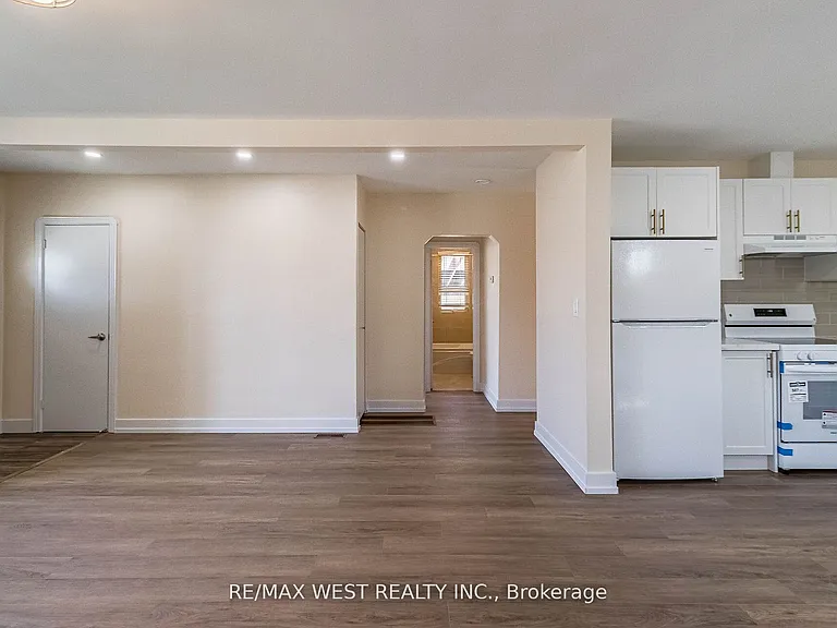 7 Highland Hl — Photo 21