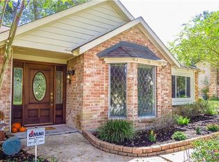 5915 Green Springs Dr, Houston, TX 77066