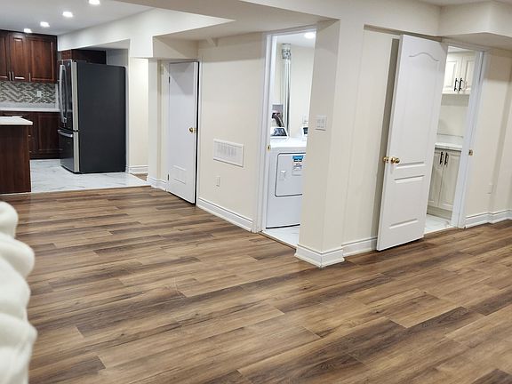 4th image of 62 Pineway Pl #Basement