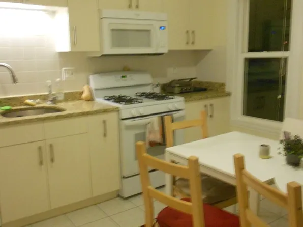 59 Fairbanks St #3D, Brighton, MA 02135