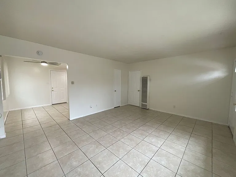 Watson8626-50 — Photo 1