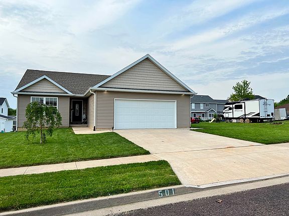 2nd image of 501 Coventry Ln