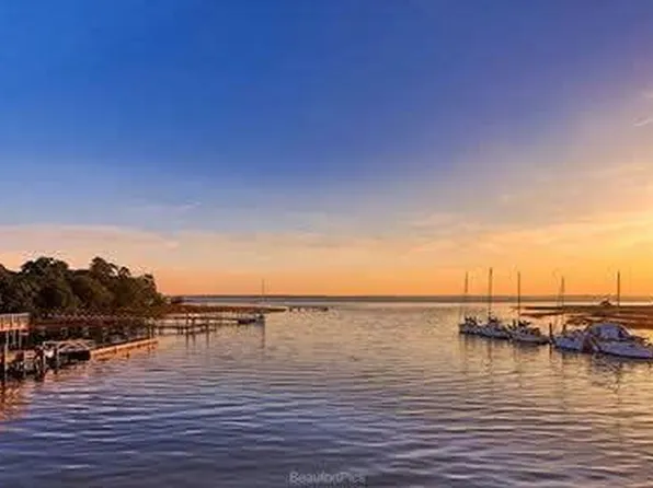 976 Sams Point Road, Beaufort, SC 29907