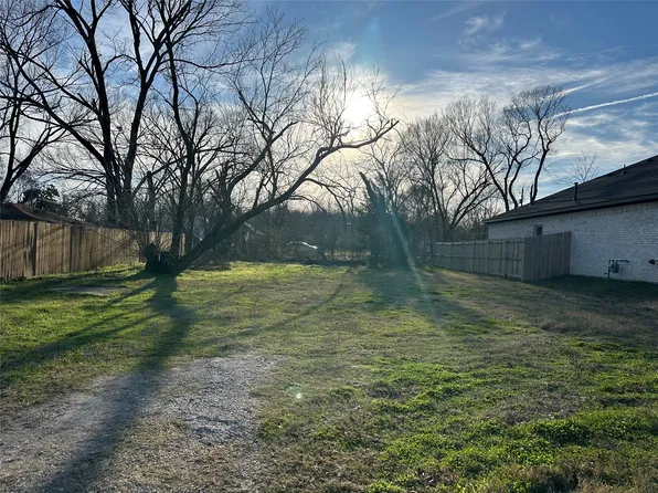 104 Boone St, Terrell, TX 75160