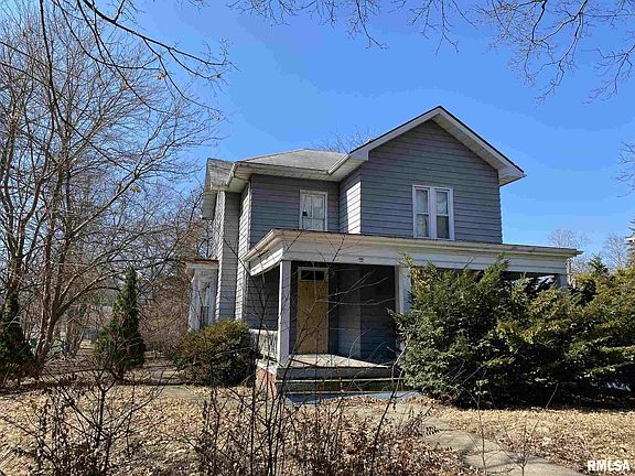 2nd image of 1217 N Flora Ave