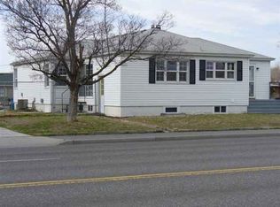 328 N 10th Ave, Pasco, WA 99301