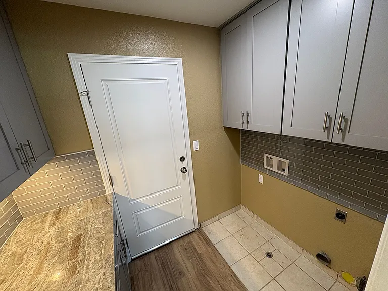 2322 E Vassar Dr — Photo 27