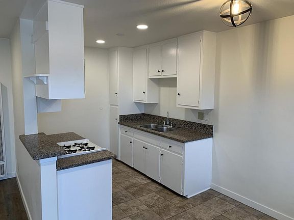 5th image of 6340 Whittier Ave