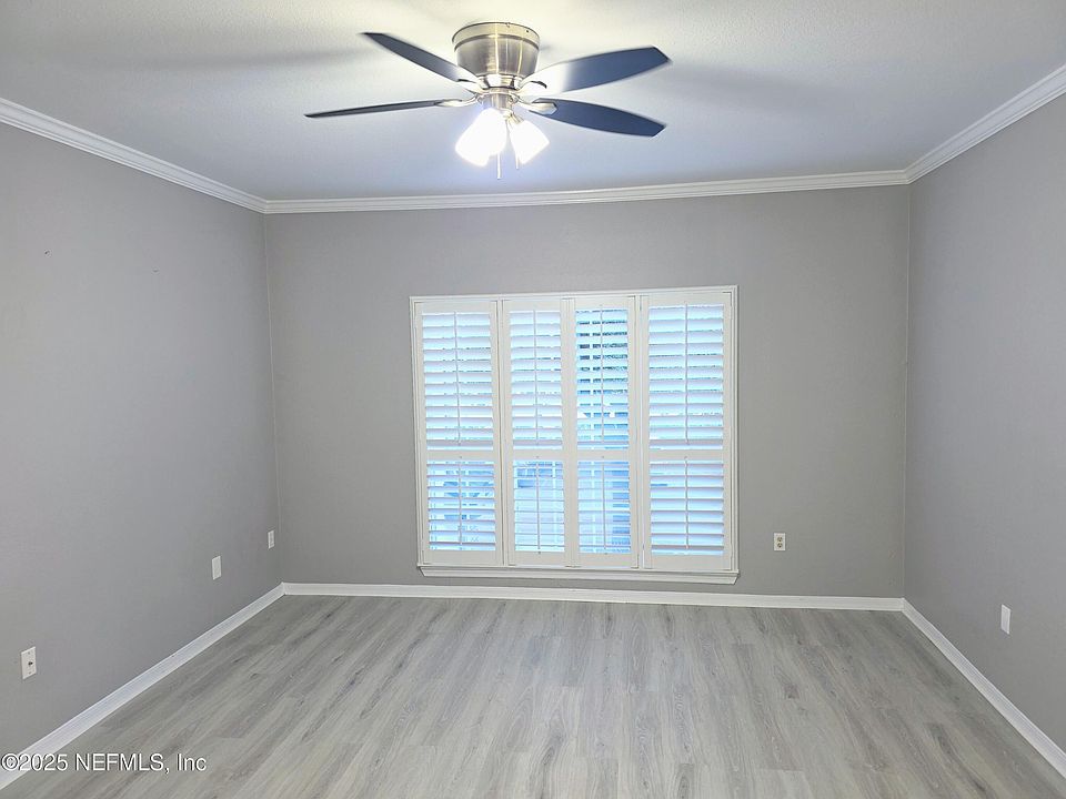 1st image of 7800 Point Meadows Dr APT 1525