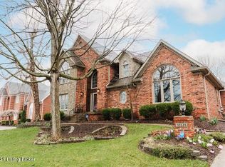 10525 Glenmary Farm Dr, Louisville, KY 40291