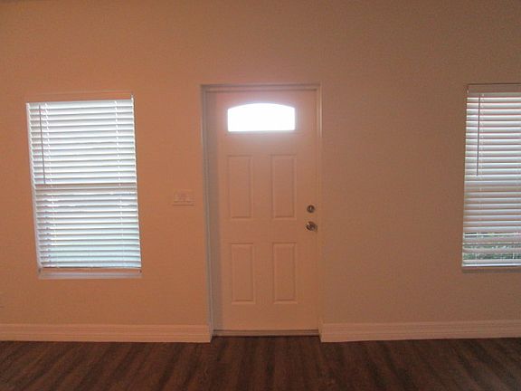3rd image of 1715 NE 6th Ave