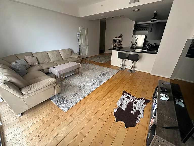 3505 Sage Rd #906 — Photo 5