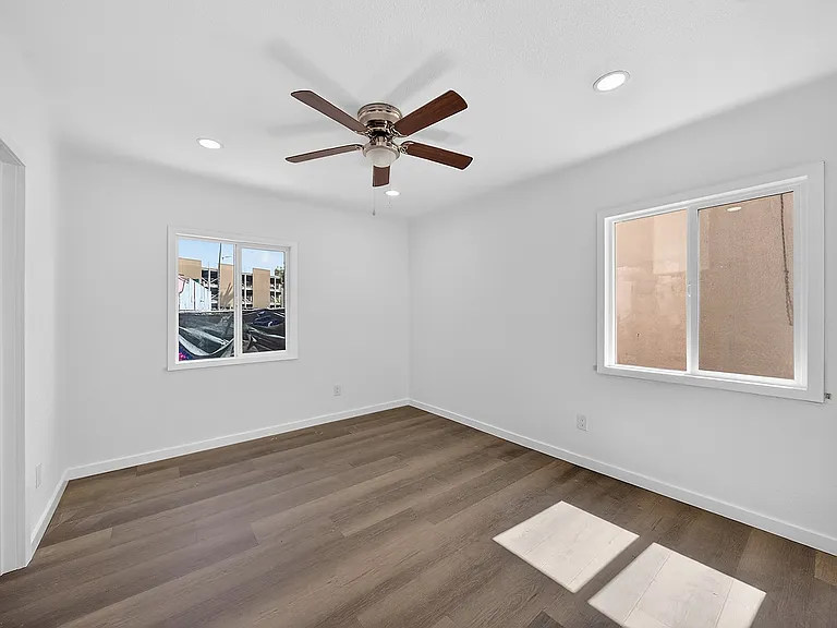 1709 Sichel St #1711-1/2 — Photo 13
