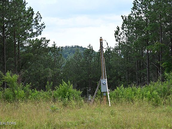 2nd image of 1508 Thomas Springs Rd