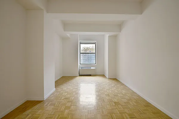 Rented by NY Living Solutions | media 14