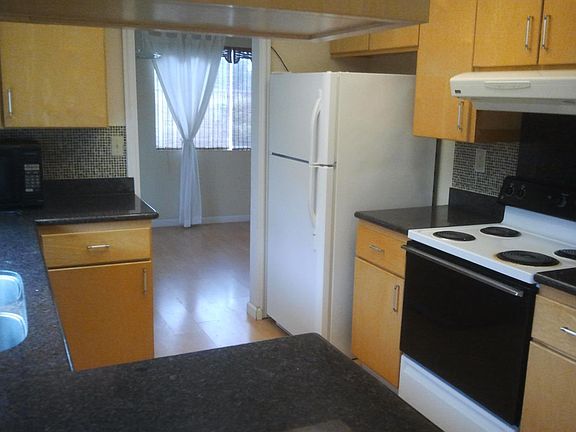 4th image of 33944 Juliet Cir