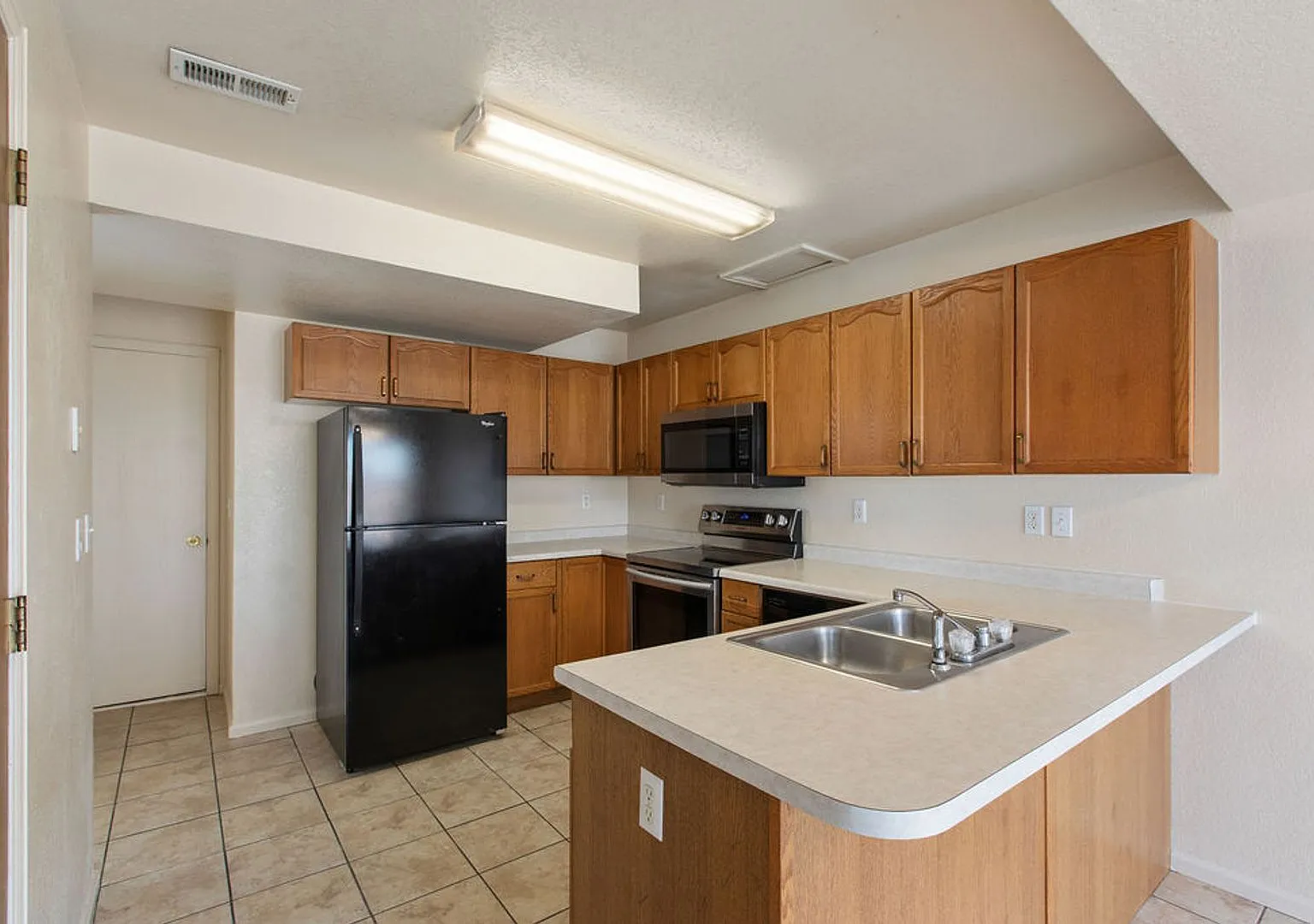 430/432 Sundance Circle North. Fort Collins, CO 80524 — Photo 4