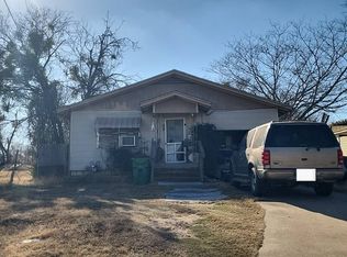 520 Dublin Ave, Stephenville, TX 76401