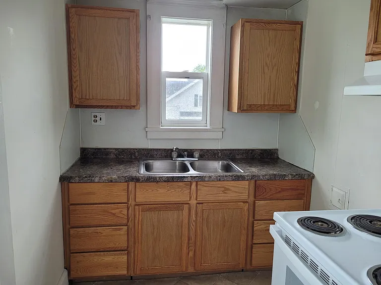 339 N Jefferson St #3 — Photo 9