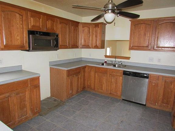4th image of 205 24th St SE