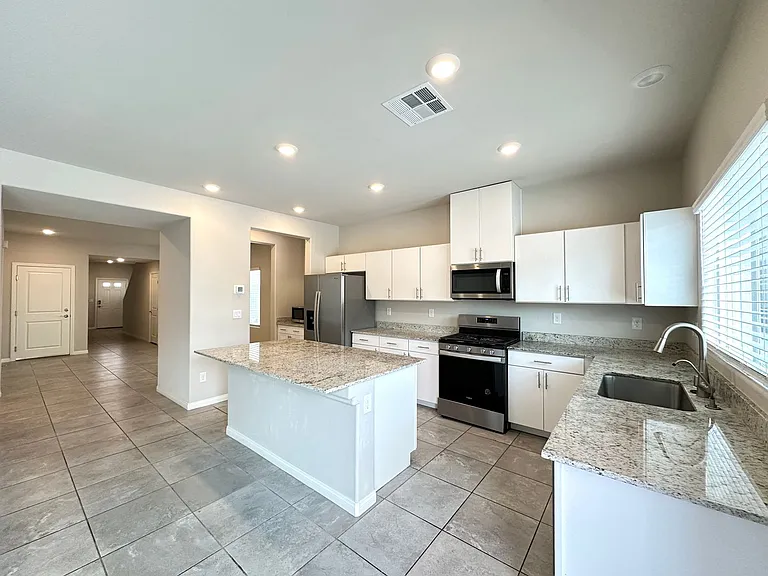 7508 Pink Mimosa Ave — Photo 11