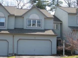 10 Pine Ridge Rd, Saratoga Spgs, NY 12866