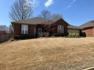 4012 Colton Dr, Fort Smith, AR 72903