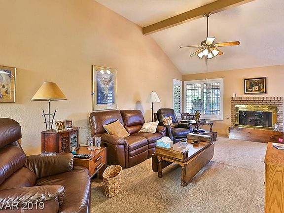 5th image of 3950 Saddlewood Ct