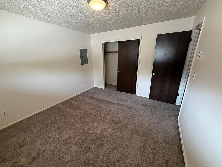 1212 Market St — Photo 6