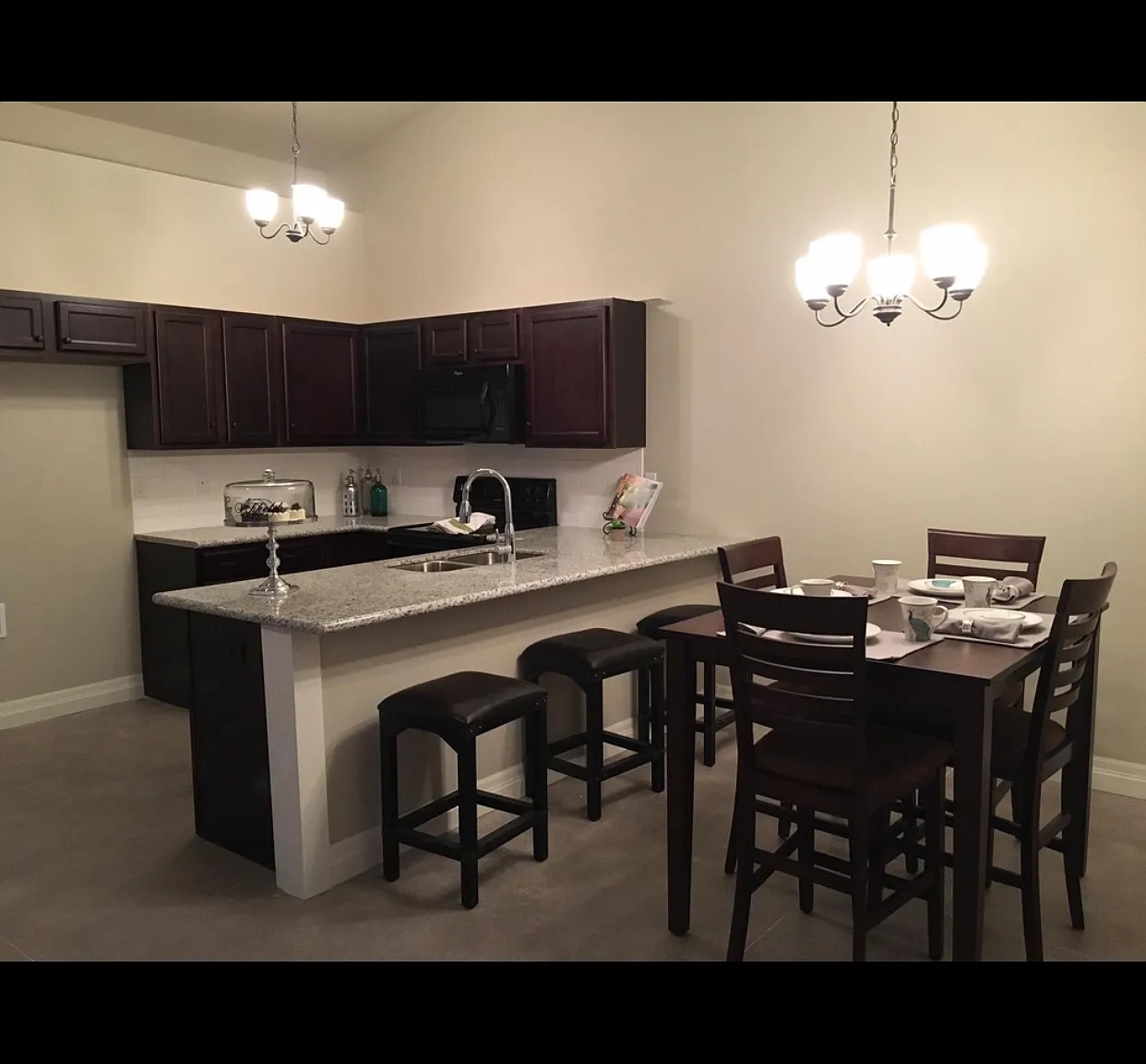 3 bed, 1102 sqft, $1,495 — Photo 2