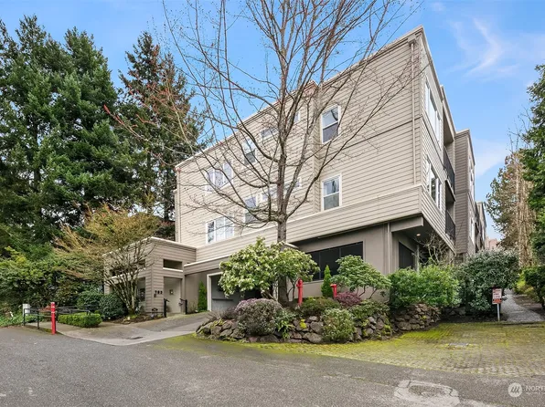 703 4th Avenue #201, Kirkland, WA 98033