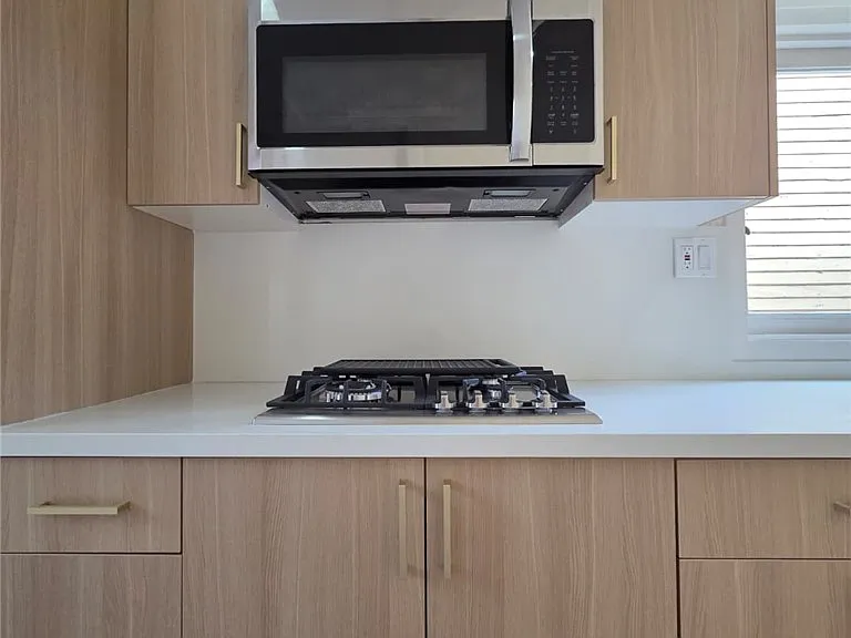 227 N Avenue 60 — Photo 12