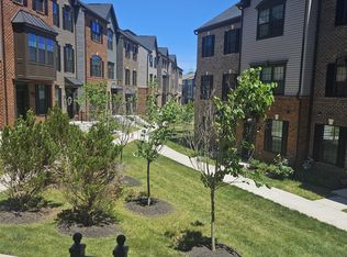 13909 Airfoil Rd, Herndon, VA 20171