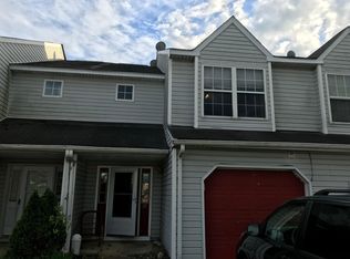 71 Auckland Dr, Newark, DE 19702