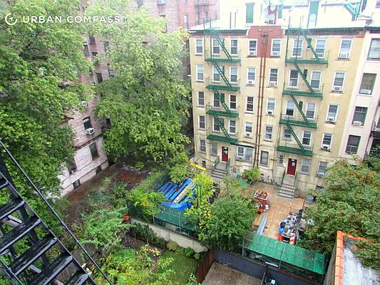 Rented by Compass | media 33