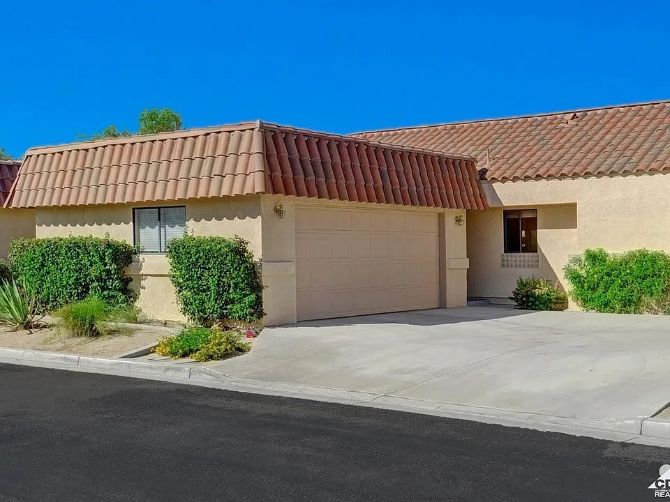 40461 Bay Hill Way
