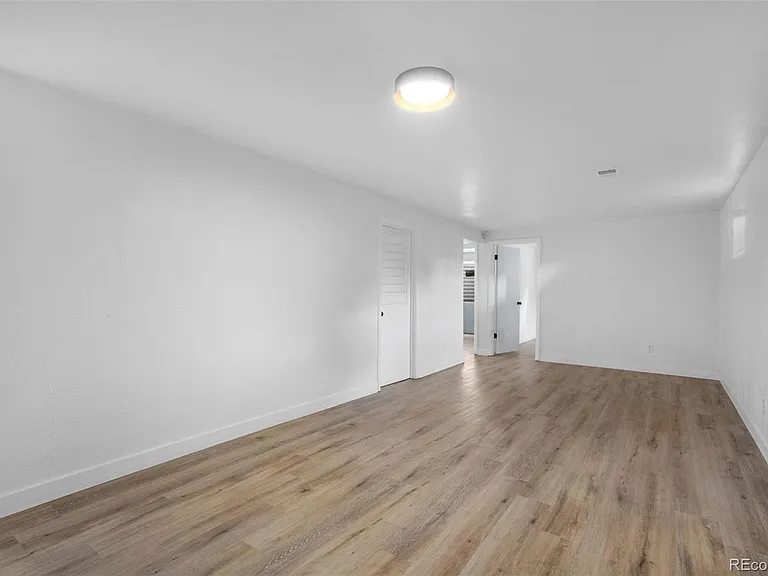 15974 E Baltic Pl — Photo 20