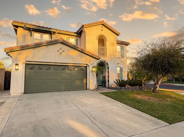 5761 Newcomb Ct, Fontana, CA 92336