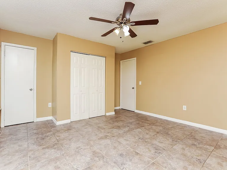 5343 Broken Pine Cir — Photo 16