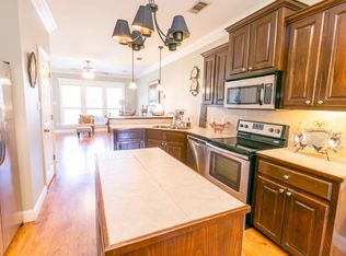 9947 Powell Ln, Denham Springs, LA 70726