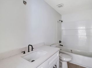 31 Beaver Run Dr, Savannah, GA 31419