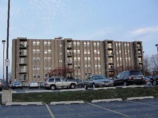 1st image of 9514 W Lawrence Ave #2306