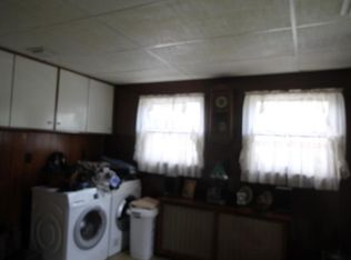 106 Oakwood Dr, Glenshaw, PA 15116