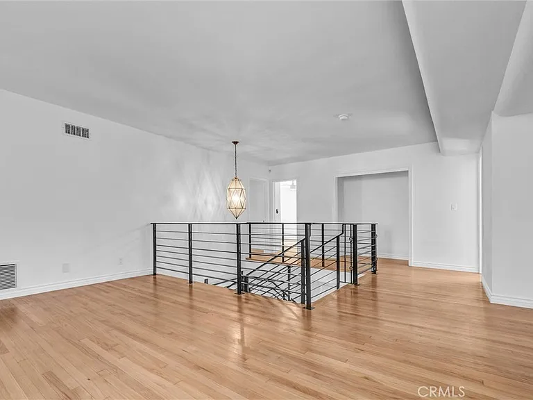 1801 Buckingham Rd — Photo 27
