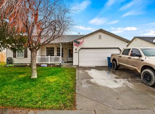 3225 Malad Dr, Nampa, ID 83686