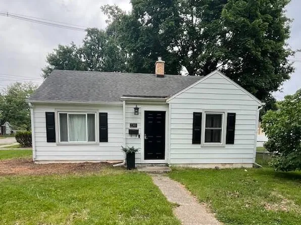 2303 Devonshire Ave, Lansing, MI 48910